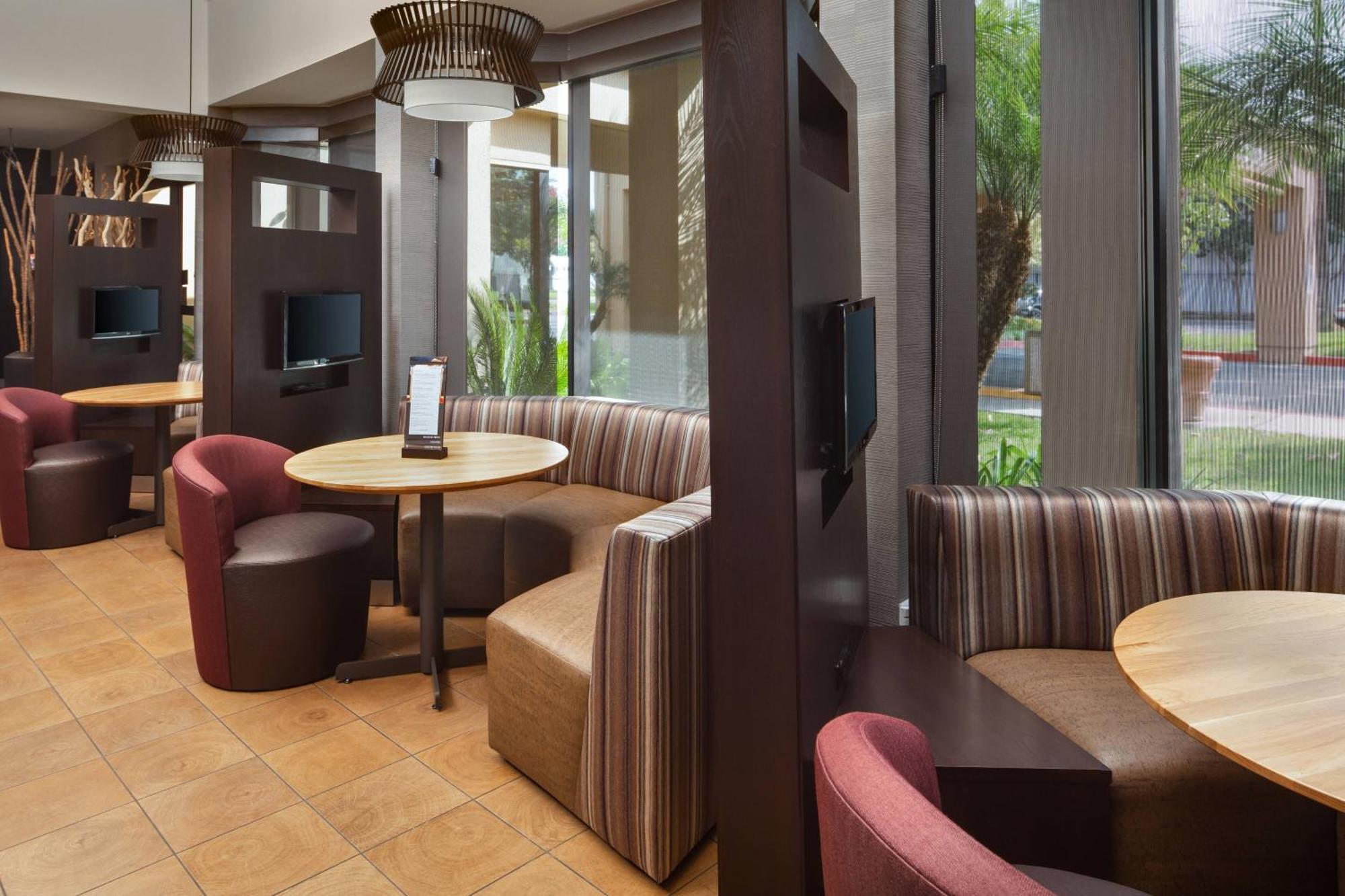 Courtyard Costa Mesa South Coast Metro Otel Santa Ana Dış mekan fotoğraf